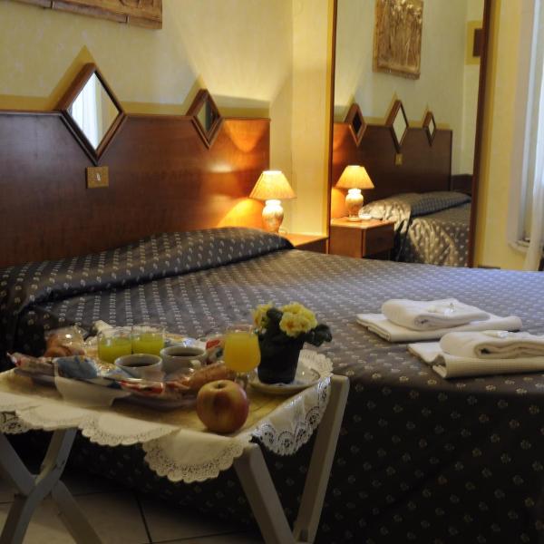 Hotel Farini, Rome