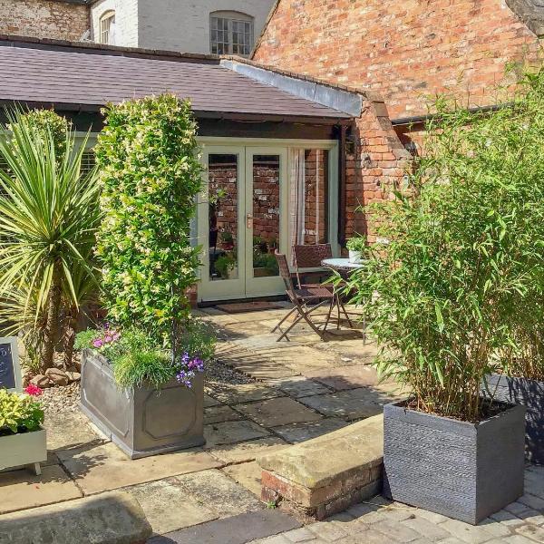 The Cottage The Coach House