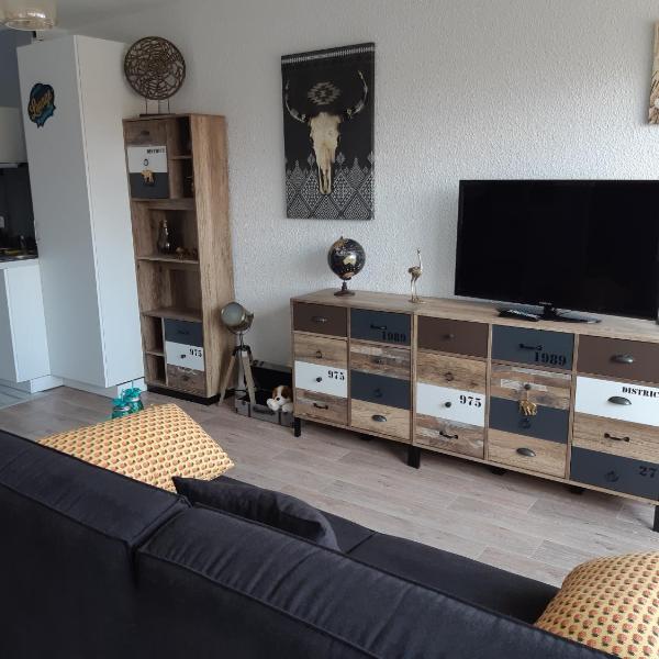 Les sables appartement avec SAUNA et SPA en bord de mer avec balcon pour 2personnes