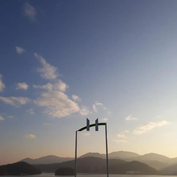 Tongyeong Bridge Hotel, hotel in Tongyeong