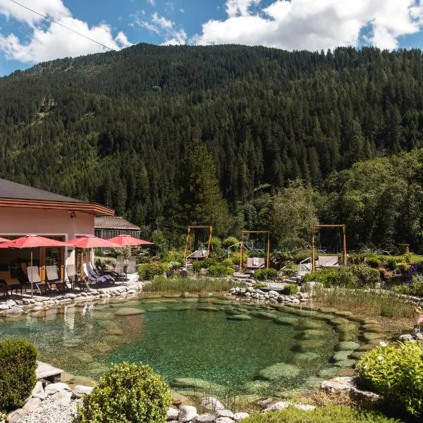 Hotel Eden, hotel di Tux
