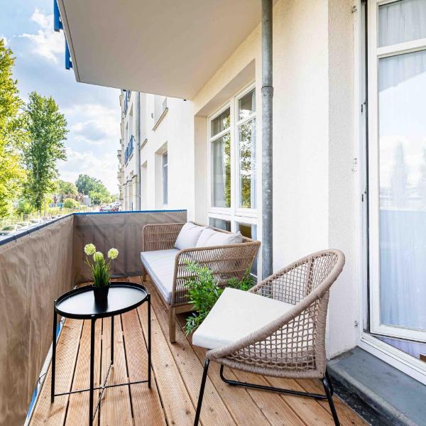 Apartment Elbkiez - Wohnen zwischen Elbe & Altstadt, stilvoll mit Balkon!, Dresda