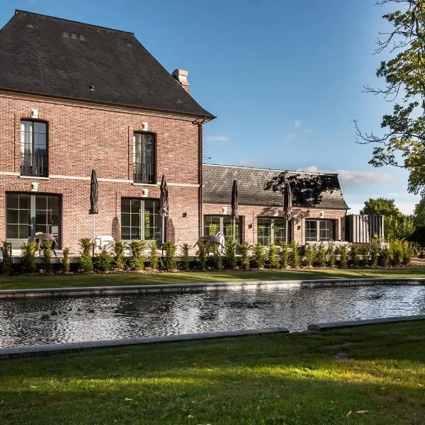 Les Jardins de Joséphine - Le Manoir, hotel v destinaci Évreux