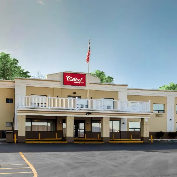 Red Roof Inn & Suites Newburgh - Stewart Airport West Point, hôtel à New Windsor