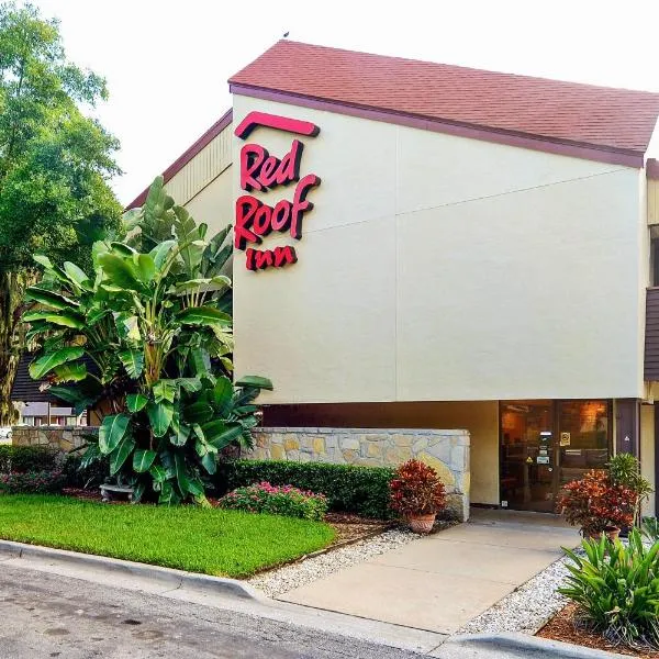Red Roof Inn Tampa Fairgrounds - Casino, hotel in Tampa