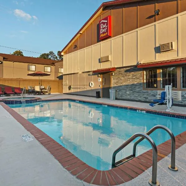 Red Roof Inn PLUS+ Huntsville, hotel Huntsville-ben
