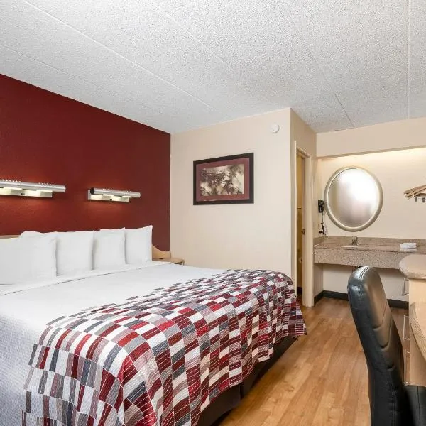 Red Roof Inn Louisville Expo Airport, hotel in Louisville