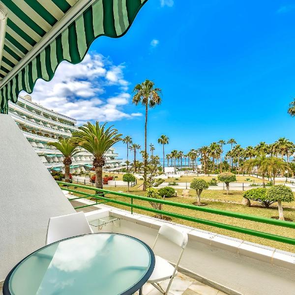 Luxury apartment with ocean view