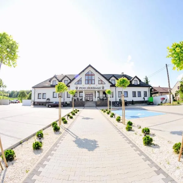 Pod Herbami, hotell sihtkohas Frysztak