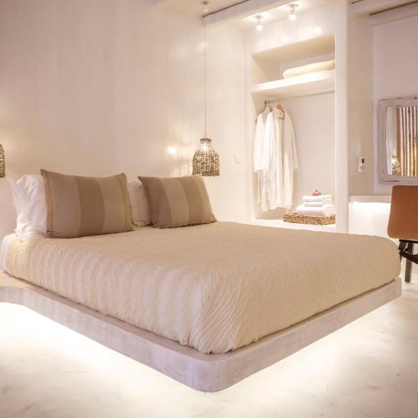 Luxury Naxos Villas Premium Suite Air Conditioning Outdoor Pool 1 Bedroom Stelida