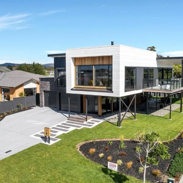 Roy and Anns Haven, hotell sihtkohas One Tree Point