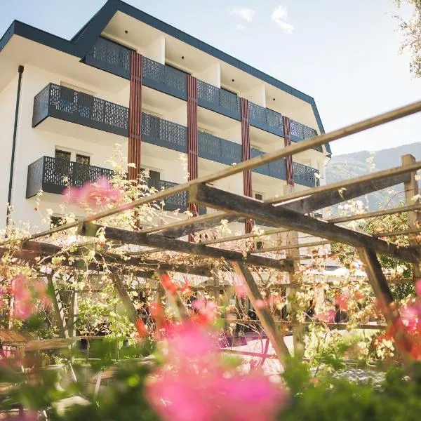 Park Hotel Villa Etschland, hotell sihtkohas Plaus