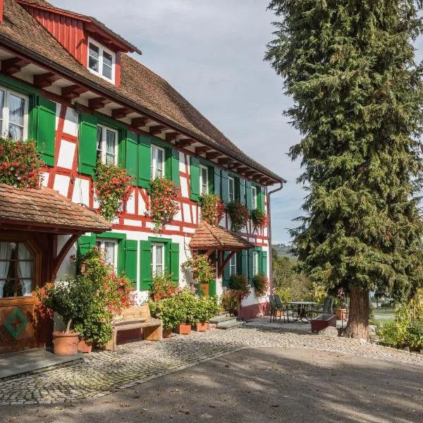 Ferienwohnung Risthof 3、Owingenのホテル