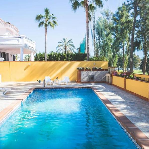Family Villa with private swimming pool in La cala de Mijas
