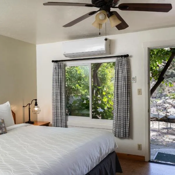 Buckeye Tree Lodge, Hotel in Three Rivers