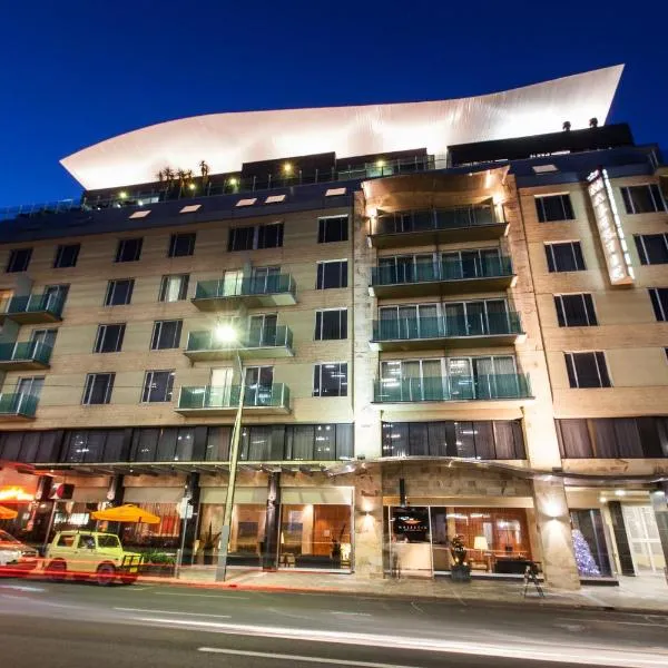 Majestic Roof Garden Hotel, ξενοδοχείο στην Αδελαΐδα