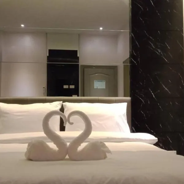 Chics Resort ชิคส์รีสอร์ท，Ban Khlong Nung的飯店