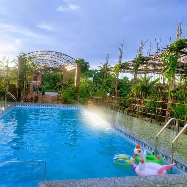 Bầu Bí Mini Farmstay Mekong - Tiền Giang、ミトーのホテル