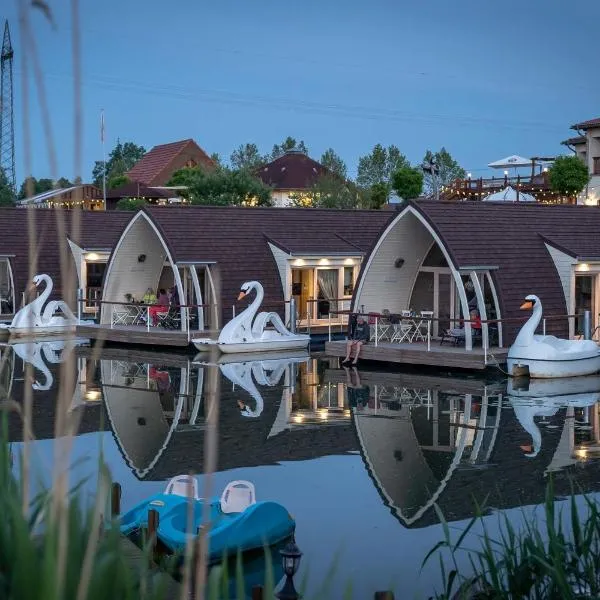 Lieblingsplatz Parey - schwimmendes Seehotel、Pareyのホテル