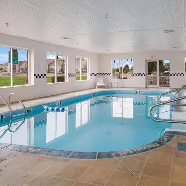 Sleep Inn & Suites Port Clinton, מלון בפורט קלינטון