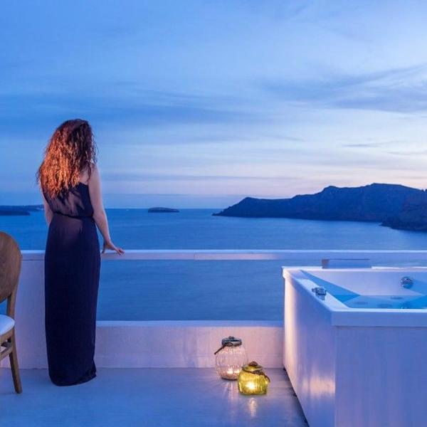 Luxury Santorini Villa Pure Bliss Villa Outdoor Plunge Pool Sea Caldera View 1 BDR Oia