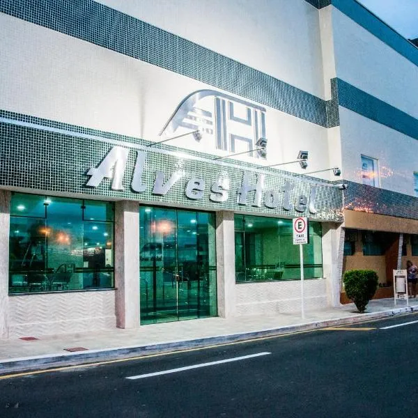 Alves Hotel, hotel din Marília