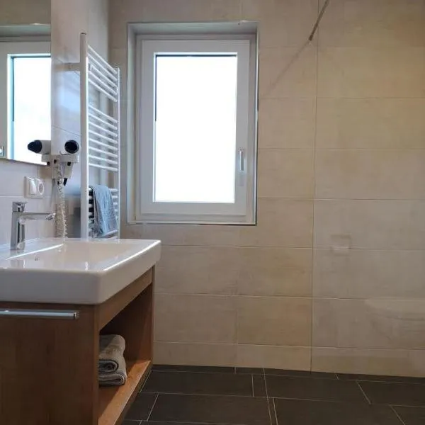 Gästehaus Braunegger, hotel in Stumm