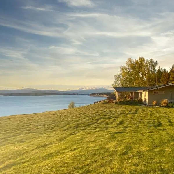 Pukaki Lakeside Getaway NZ, hotel in Lake Pukaki