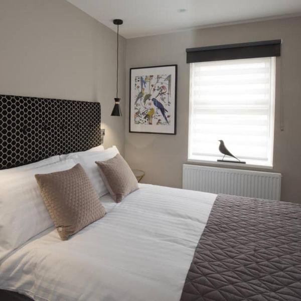 Blackbird Luxury 2 Bed Accomodation Room 8