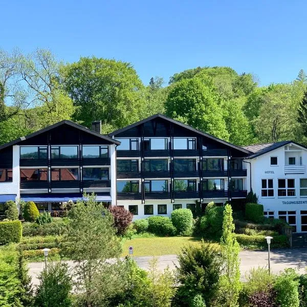 Hotel Schloss Berg, hotel in Berg am Starnberger See