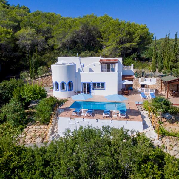 Charming villa with pool, Can Toni Mateu.