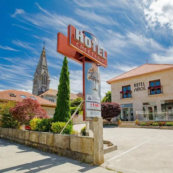 Hotel Arce, hotel di Baiona