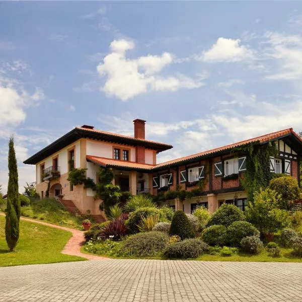 Hotel Ibarra Zalla, hotel di Llantada