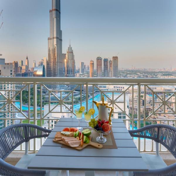 Durrani Homes - Designer 2BR Apt with stunning Burj khalifa and Fountain View