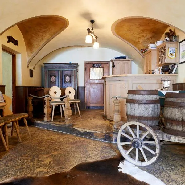 Hotelchen Döllacher Dorfwirtshaus, hotell sihtkohas Großkirchheim