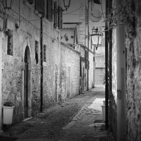 Cantina Dell'Arte, hotel sa Ascoli Piceno