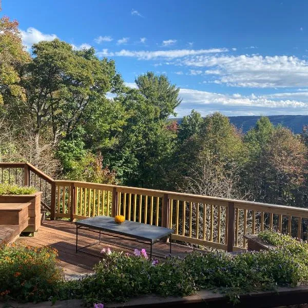 Mountain house, hotel in Palmerton