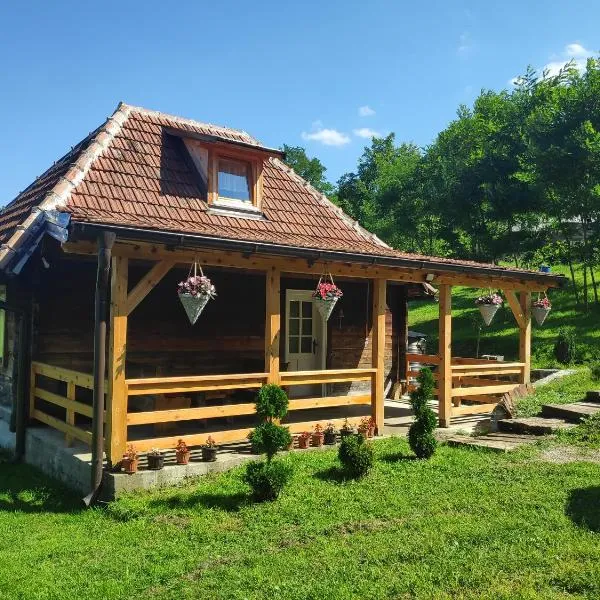 Art Village, hotell sihtkohas Kremna