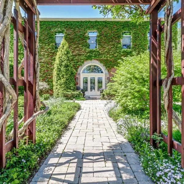School House Bed and Breakfast C.1859, hotell sihtkohas Niagara-on-the-Lake