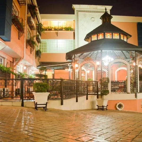 Platino Hotel & Casino, hotell i Santiago de los Caballeros