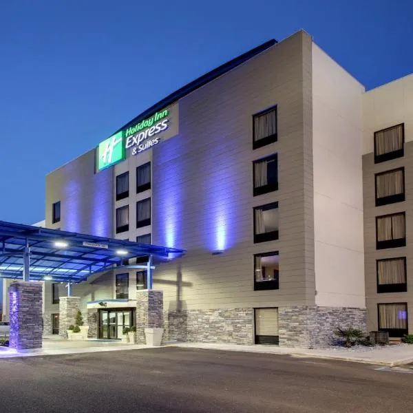 Holiday Inn Express & Suites Jackson Downtown - Coliseum by IHG, ξενοδοχείο σε Τζάκσον