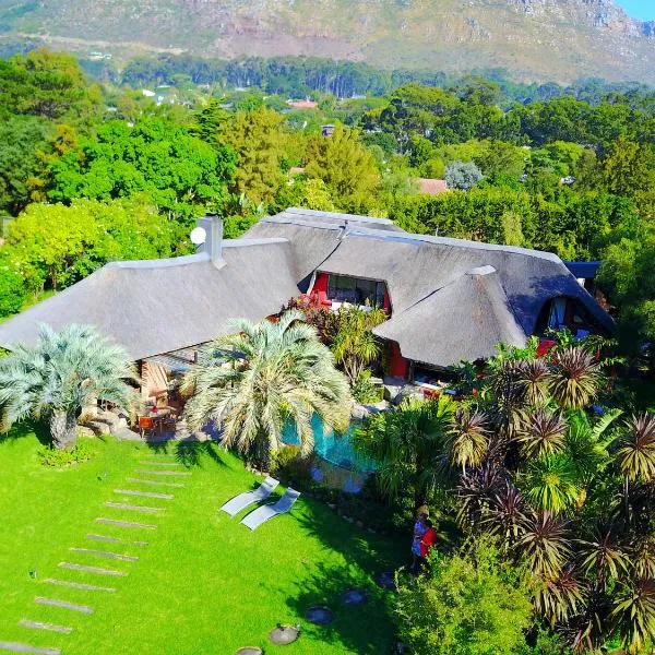Thulani River Lodge, Hotel in Hout Bay