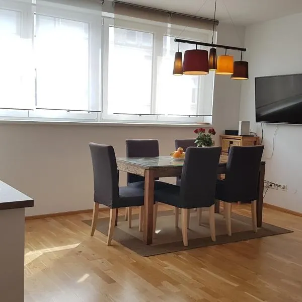 Moderne Maisonette mit Terrasse, hotel in Vienna