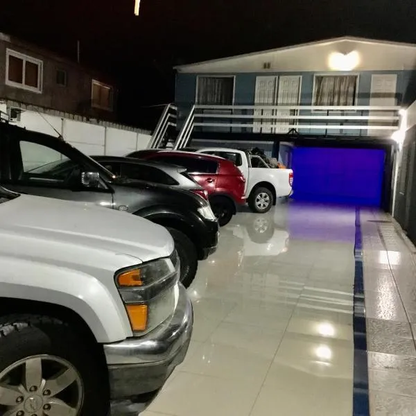 Hostal Playa Brava, hotel en Caldera