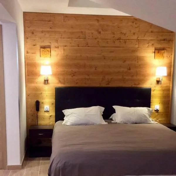 Le Chardon Bleu, hotel i Risoul