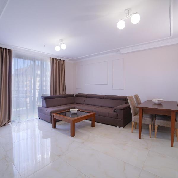 Adonis Apartman 305