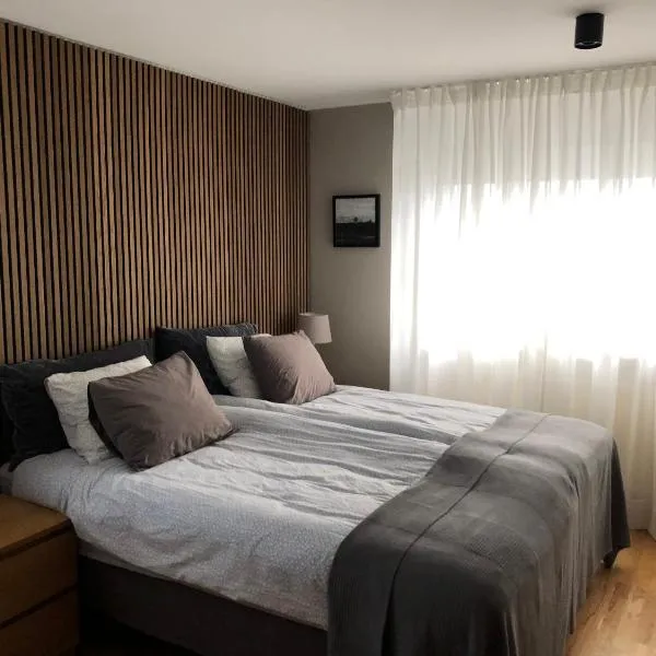A. Bernhard Guest House, hotel in Keflavík