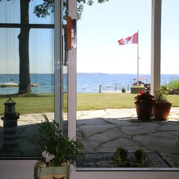 Home of Thousand Islands, hotel v destinaci Gananoque