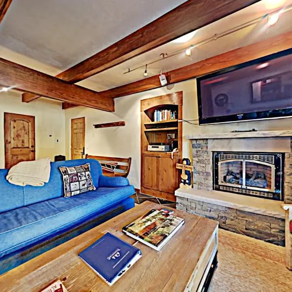 Timberline Condominiums 2 Bedroom Premier Unit C1D, khách sạn ở Snowmass Village