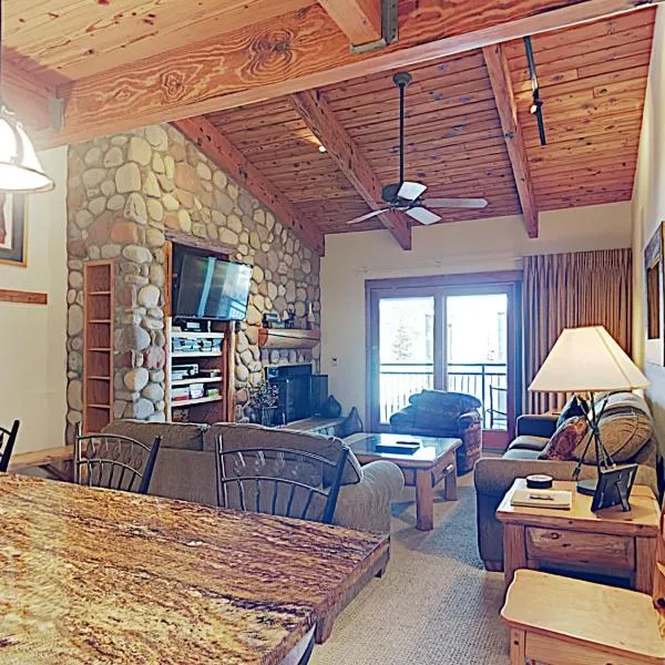 Timberline Condominiums 1 Bedroom plus Loft Deluxe Unit C3B, hotel u gradu Snoumas Vilidž